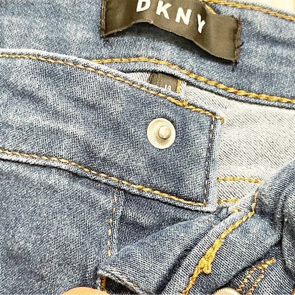 Girl's Jeans - Picture 5 of 16